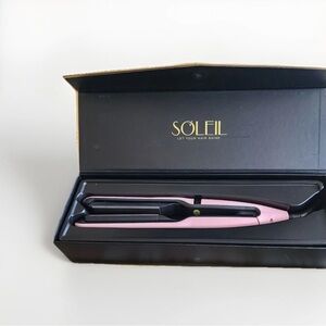 Soleil Dynamic Styler Flat Iron Straightener Curler Baby Pink NIB